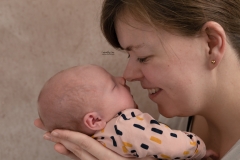 Captured by Karin - newborn Linde-115